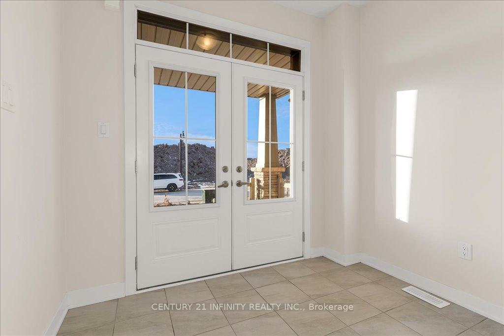 Property Photo: 394 Eastbridge Avenue ON L3B 0M7