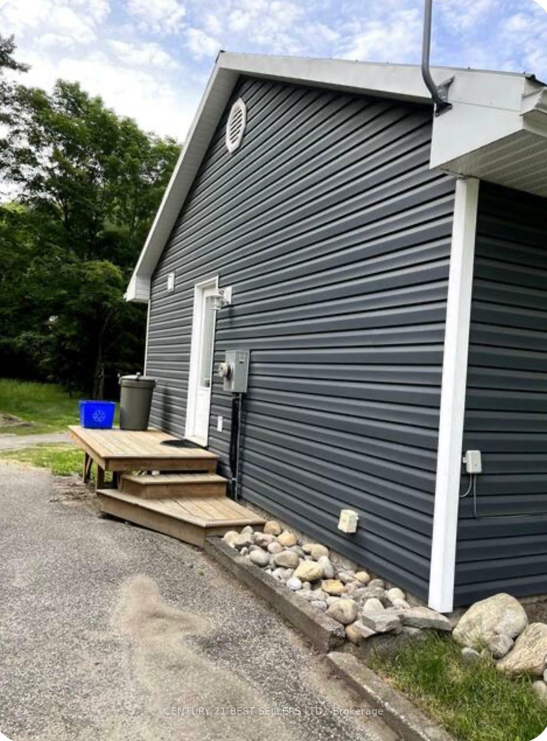 Property Photo: 253 Maple Street ON P1L 1K3