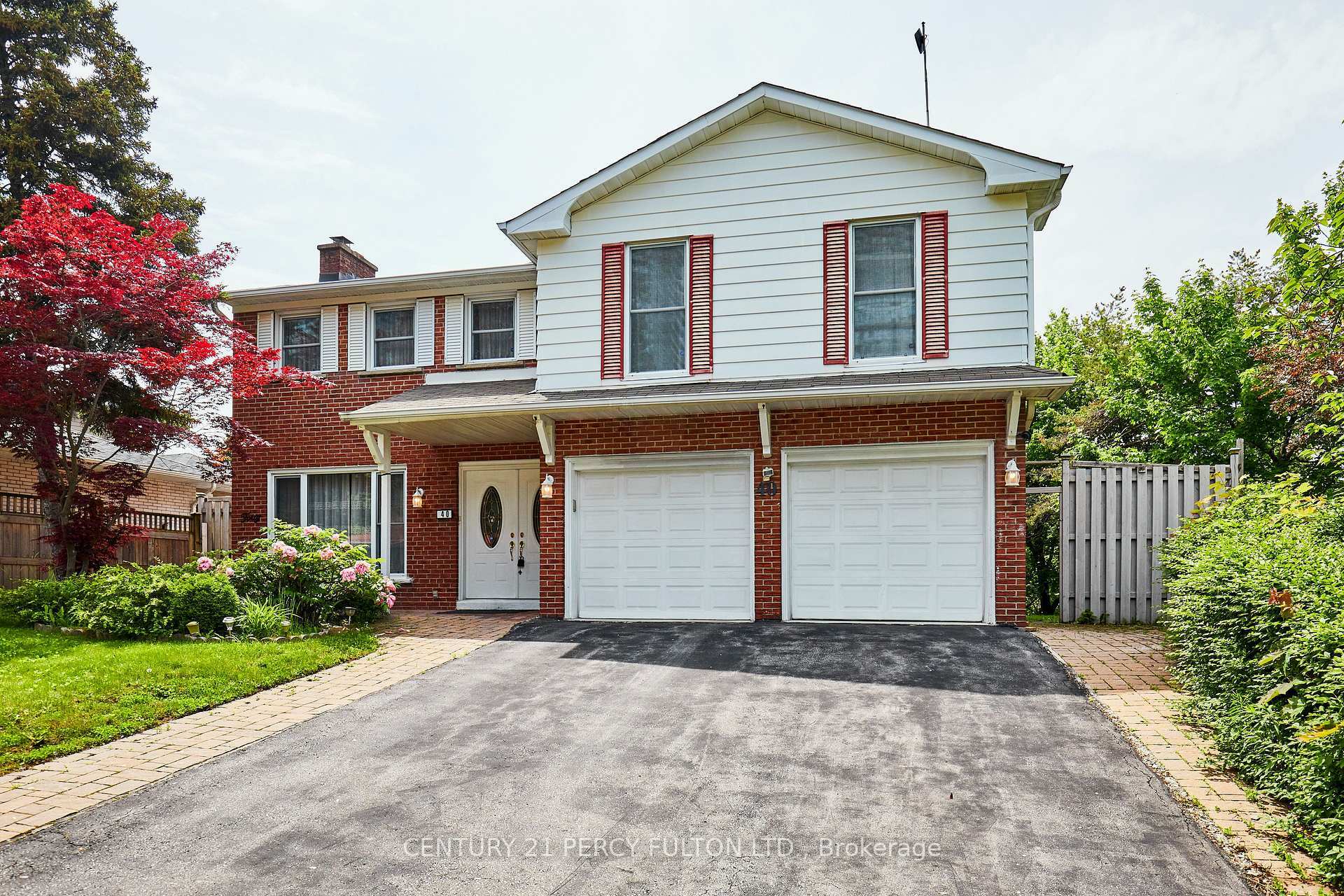 Property Photo: 40 Farmview Crescent ON M2J 1G4