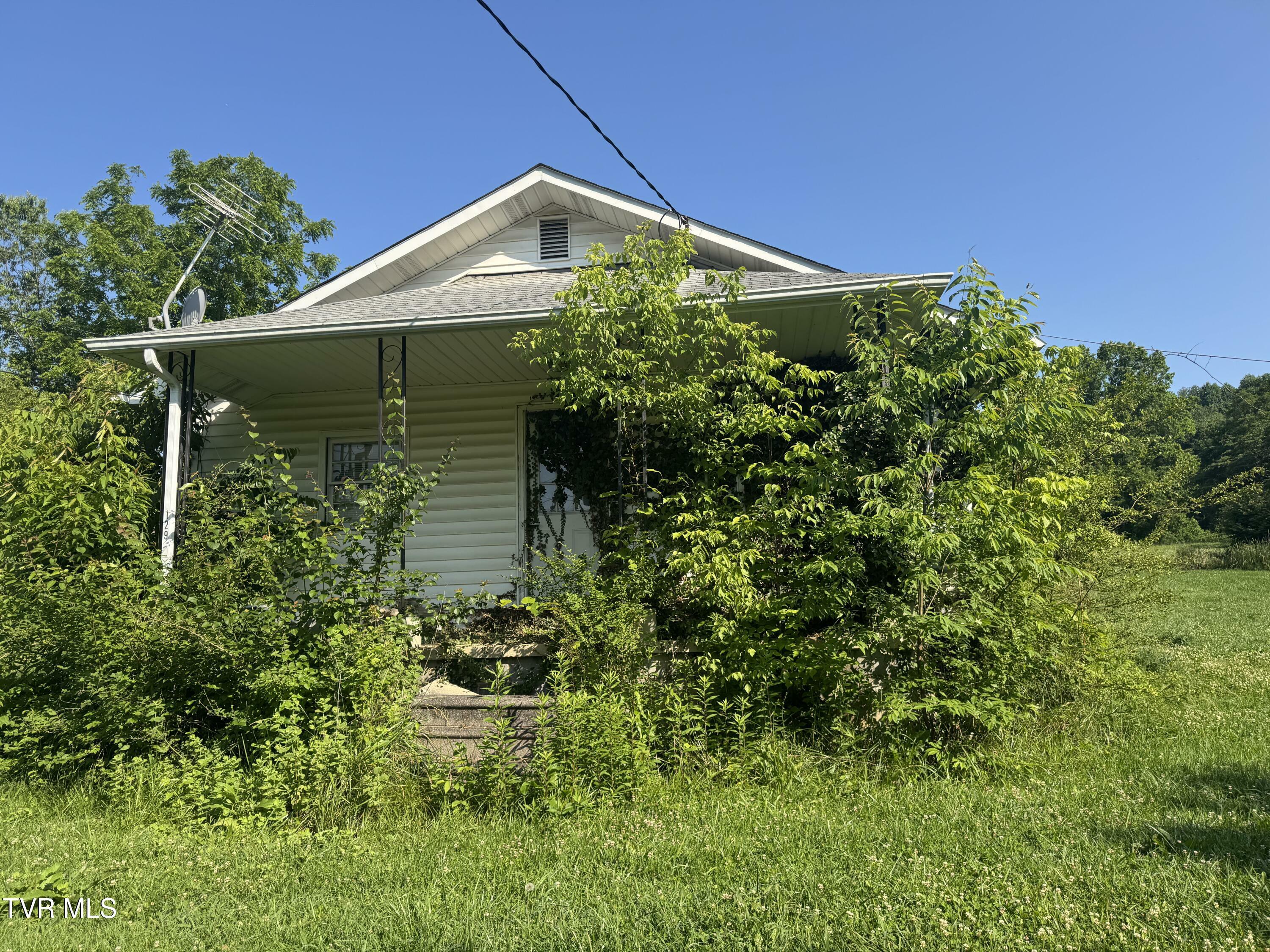 Property Photo: 131 Fleming Road TN 37601
