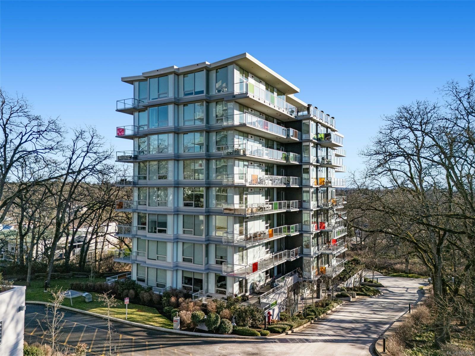 Property Photo:  4009 Rainbow Hill Lane 805  BC V8X 0B3 
