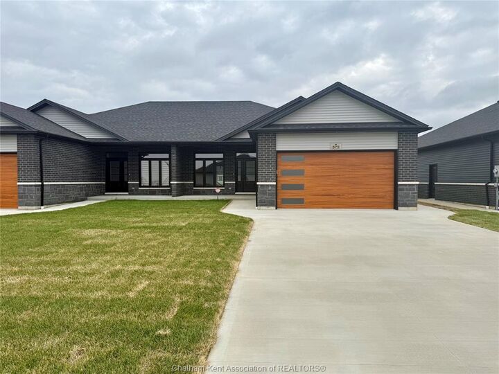 575 Keil Trail North  Chatham ON N7L 0G8 photo