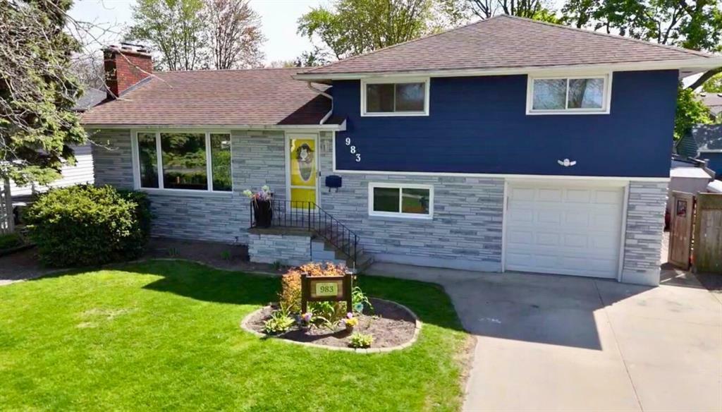 Property Photo: 983 Devine Street ON N7S 1A9