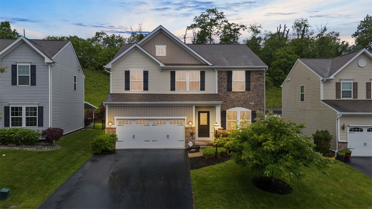 Property Photo: 224 Long Ridge Dr PA 15108