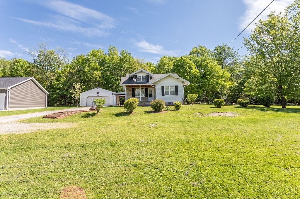 Property Photo: 508 Meadow Street PA 15401