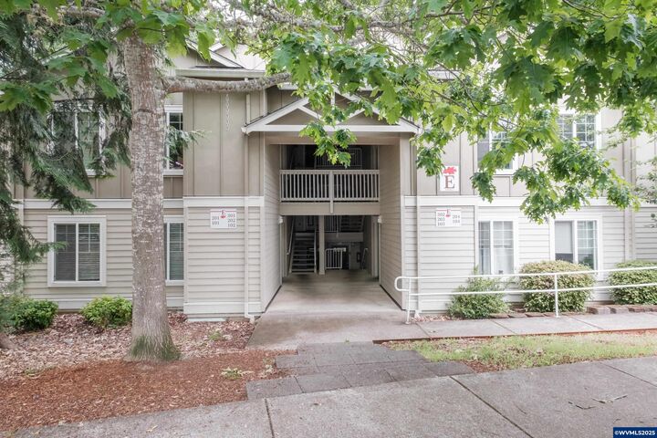 6298 SW Grand Oaks (E-103) Dr  Corvallis OR 97333 photo