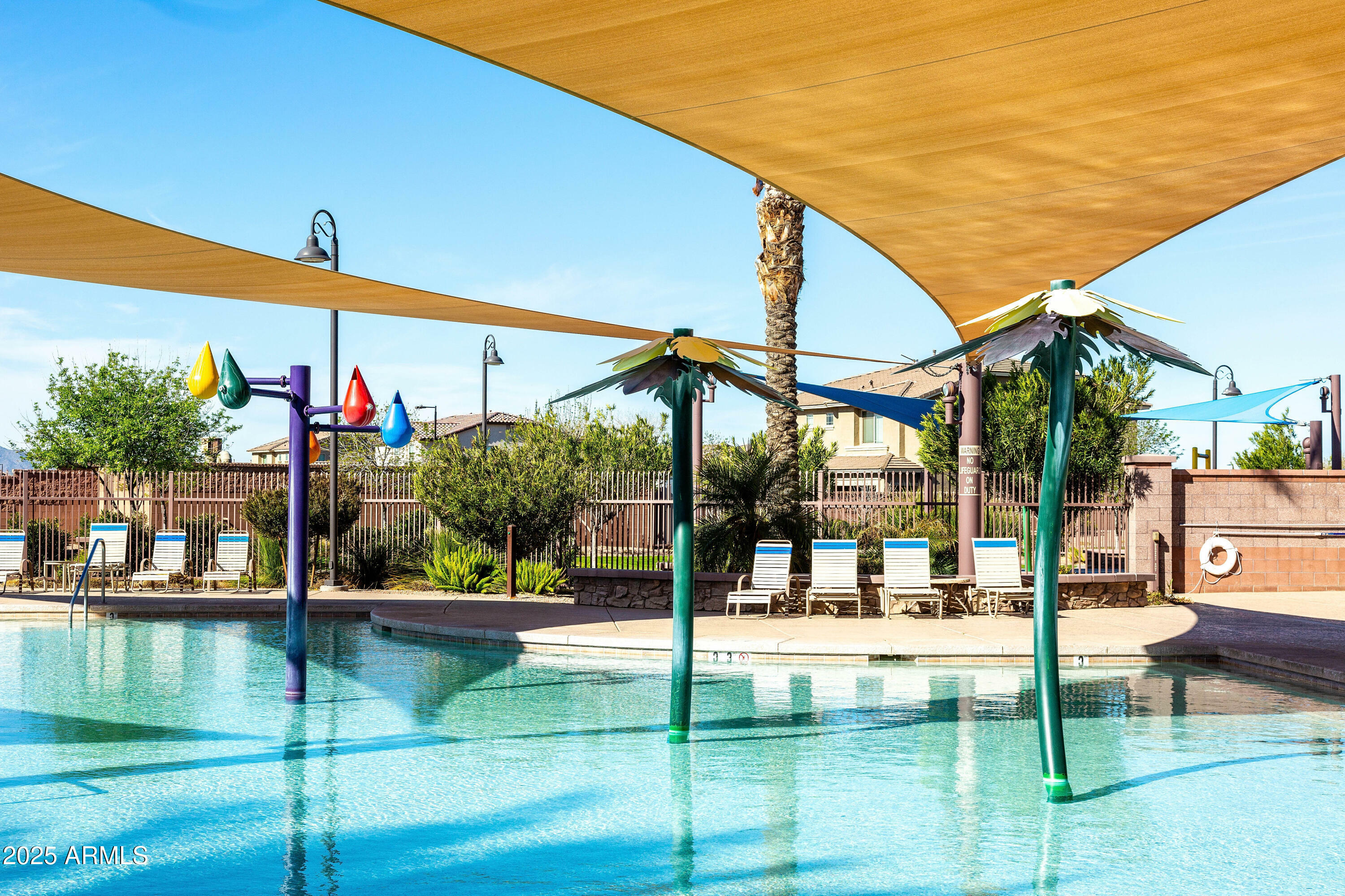 Property Photo: 1410 W Popcorn Tree Avenue AZ 85140