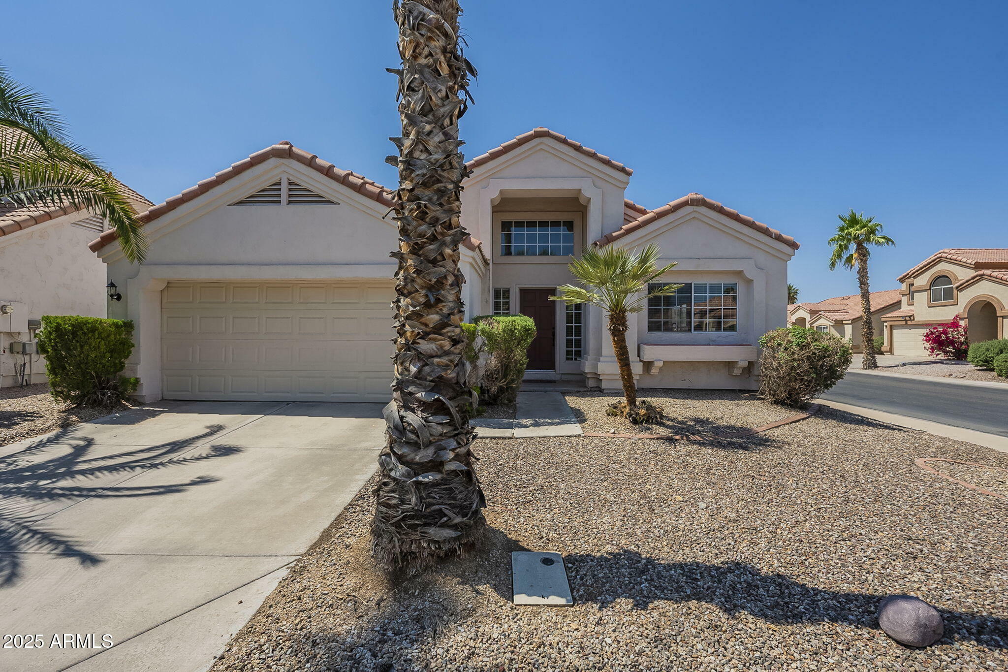 823 W Bradford Drive  Gilbert AZ 85233 photo