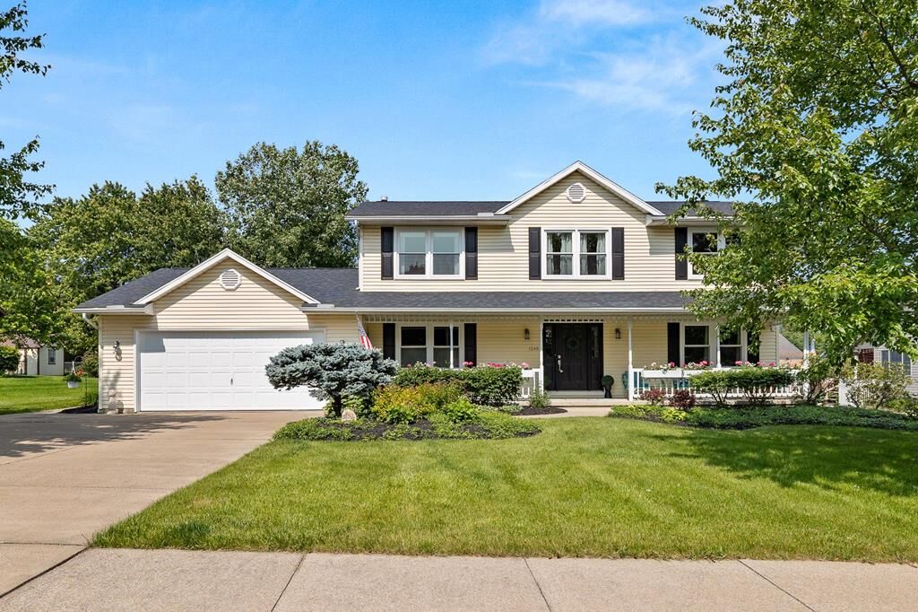 Property Photo:  1248 Crestview Dr  OH 44805 