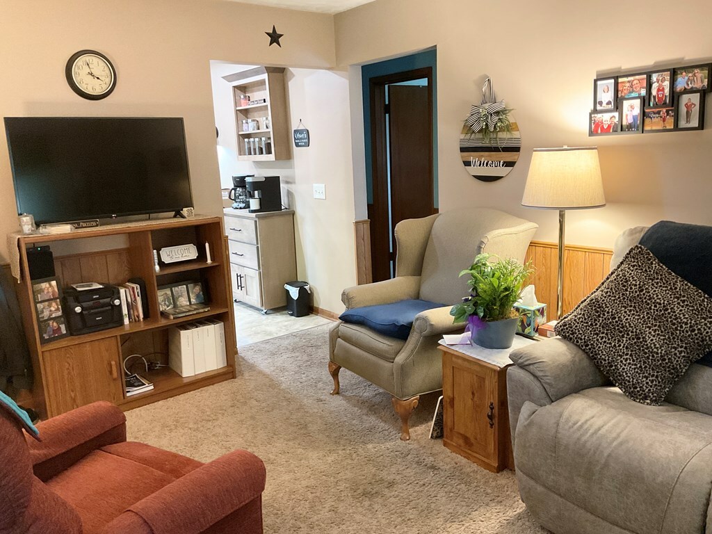 Property Photo:  137 Ronald Ave  OH 44805 