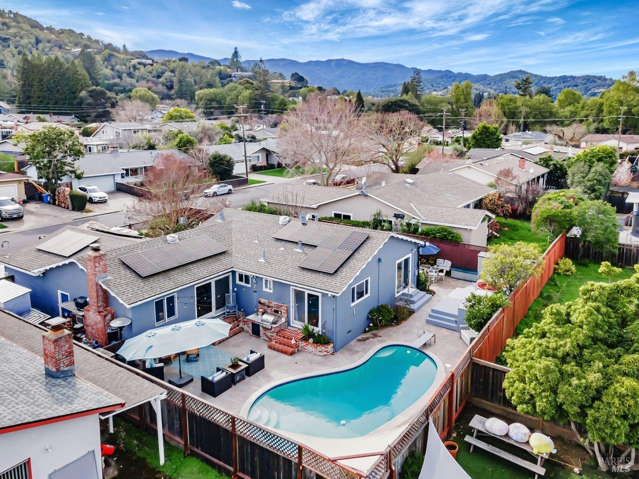 Property Photo: 480 Via Del Plano CA 94949