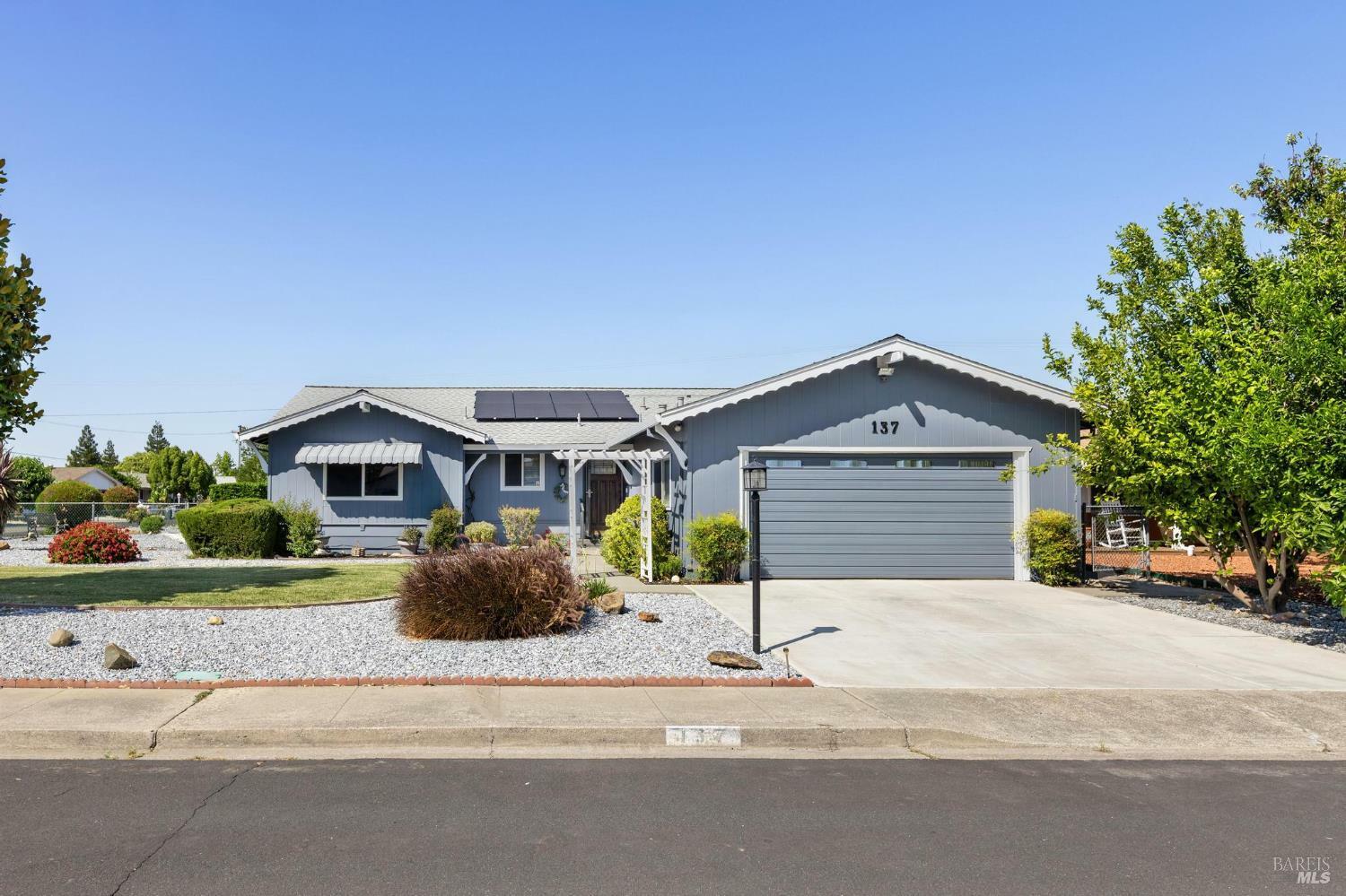 Property Photo: 137 Carlsbad Circle CA 95687