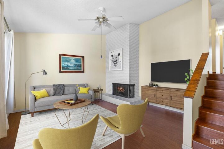 2801 Oswell Street  Bakersfield CA 93306 photo