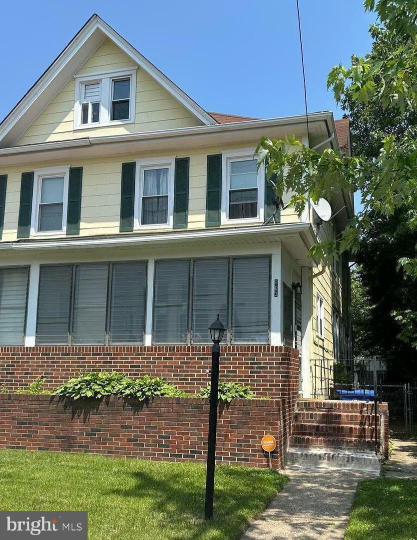 Property Photo: 903 Salem Road NJ 08016