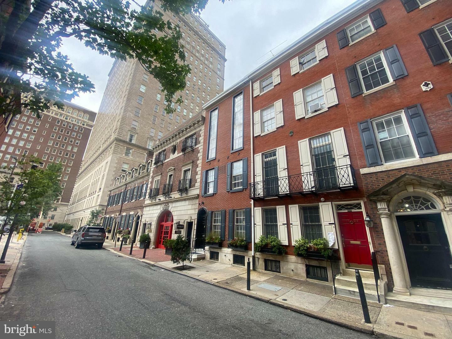 Property Photo: 1709 Rittenhouse Square PA 19103