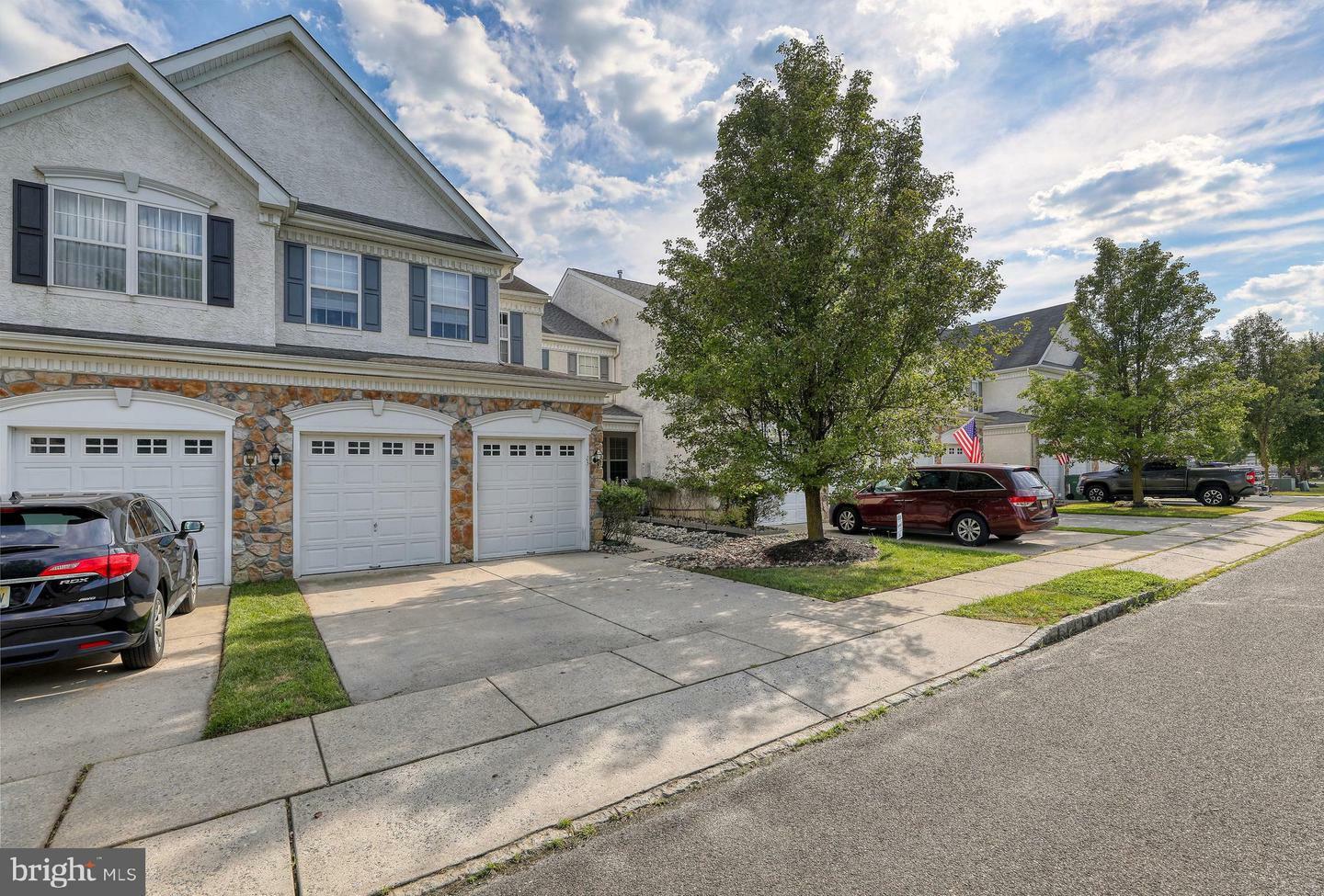 Property Photo:
