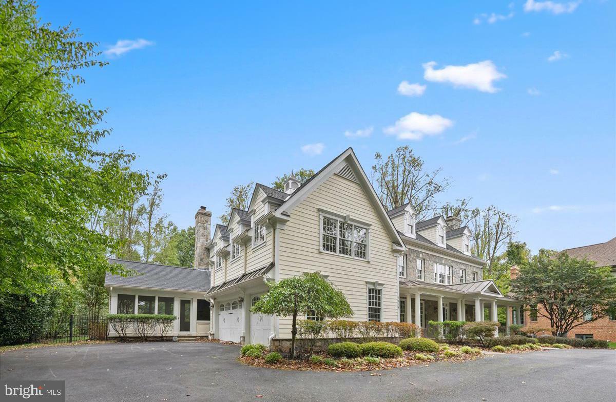 Property Photo: 9919 Logan Drive MD 20854