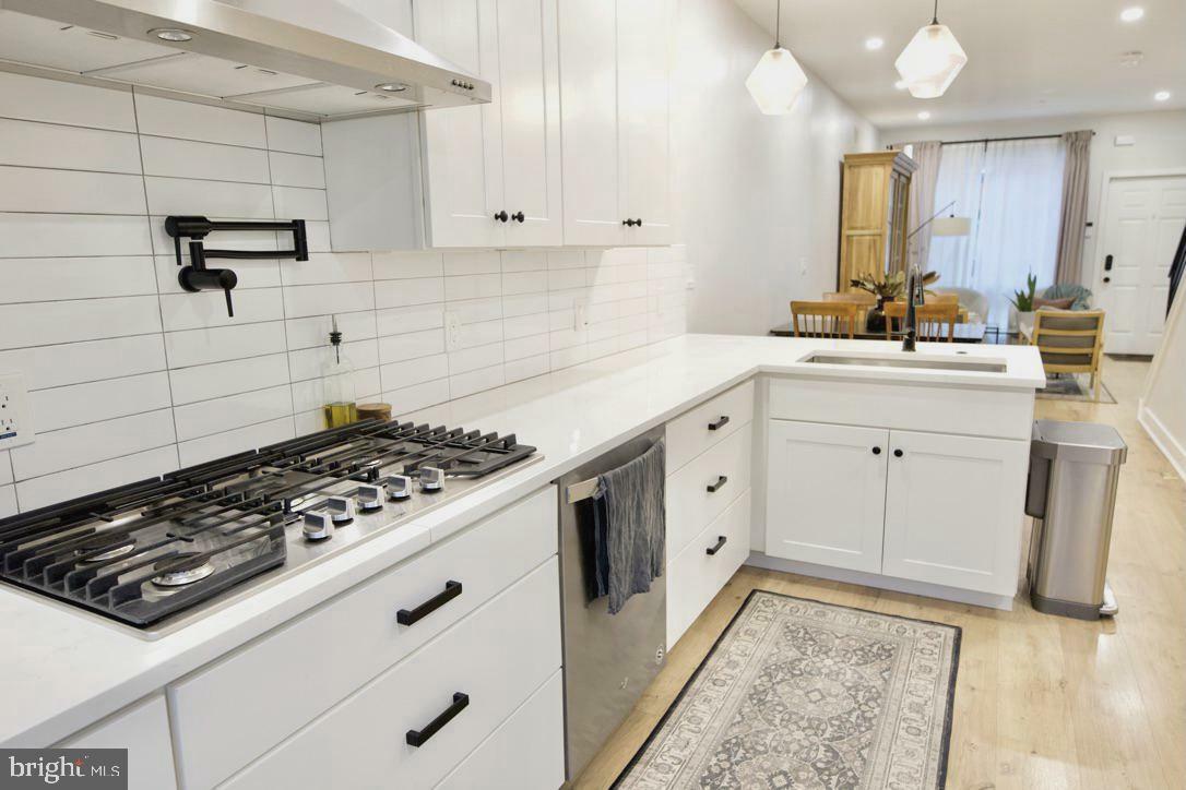 Property Photo: 2232 Earp Street PA 19146