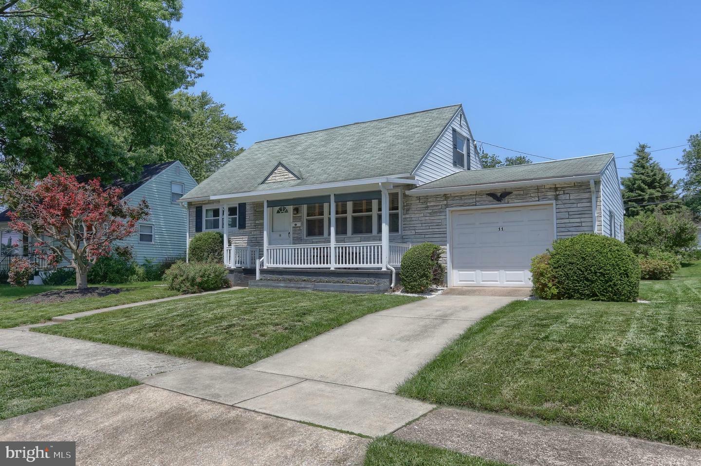 Property Photo: 11 Beechwood Drive PA 17057