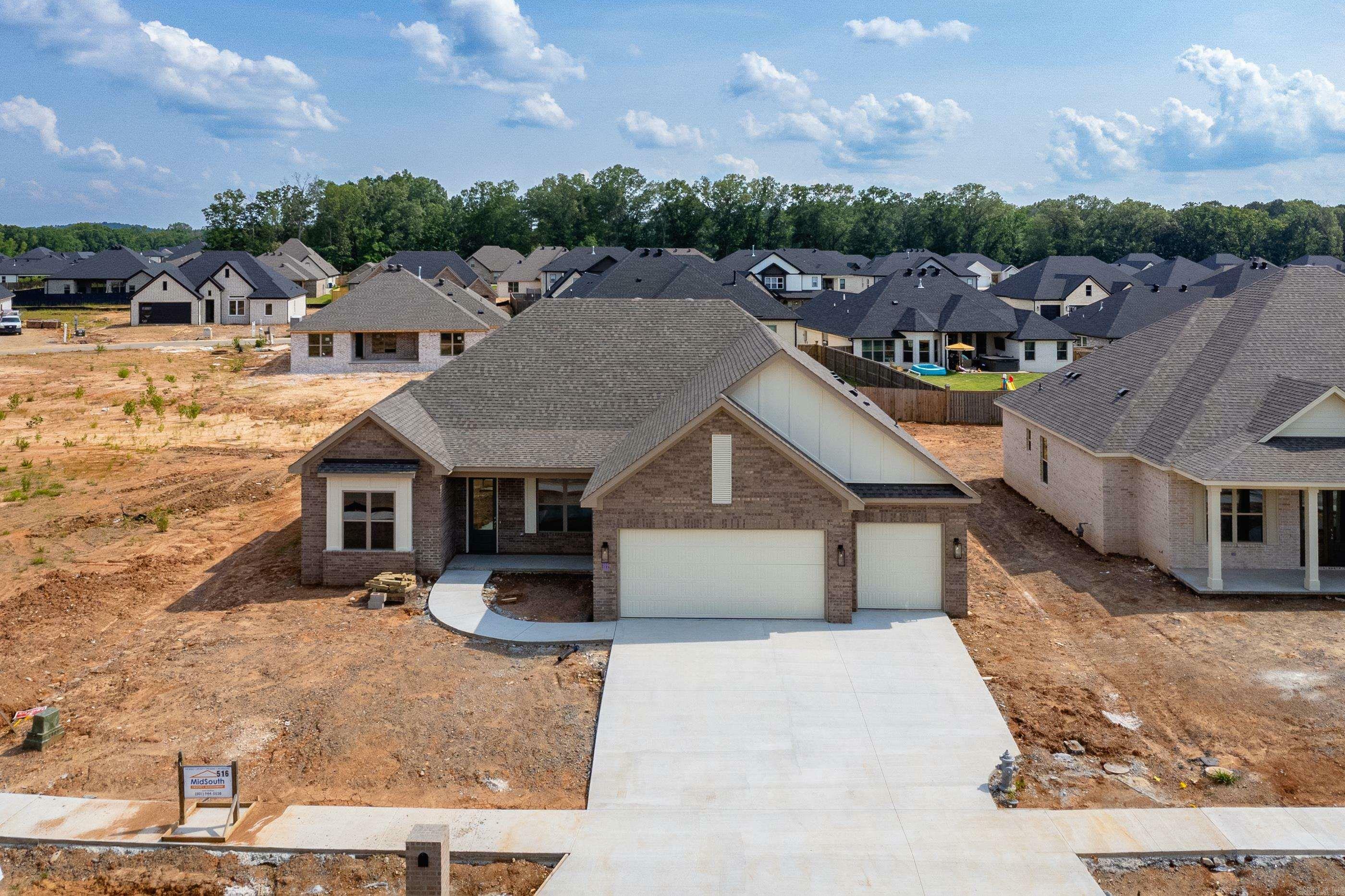 Property Photo: 516 Corondelet Lane AR 72113