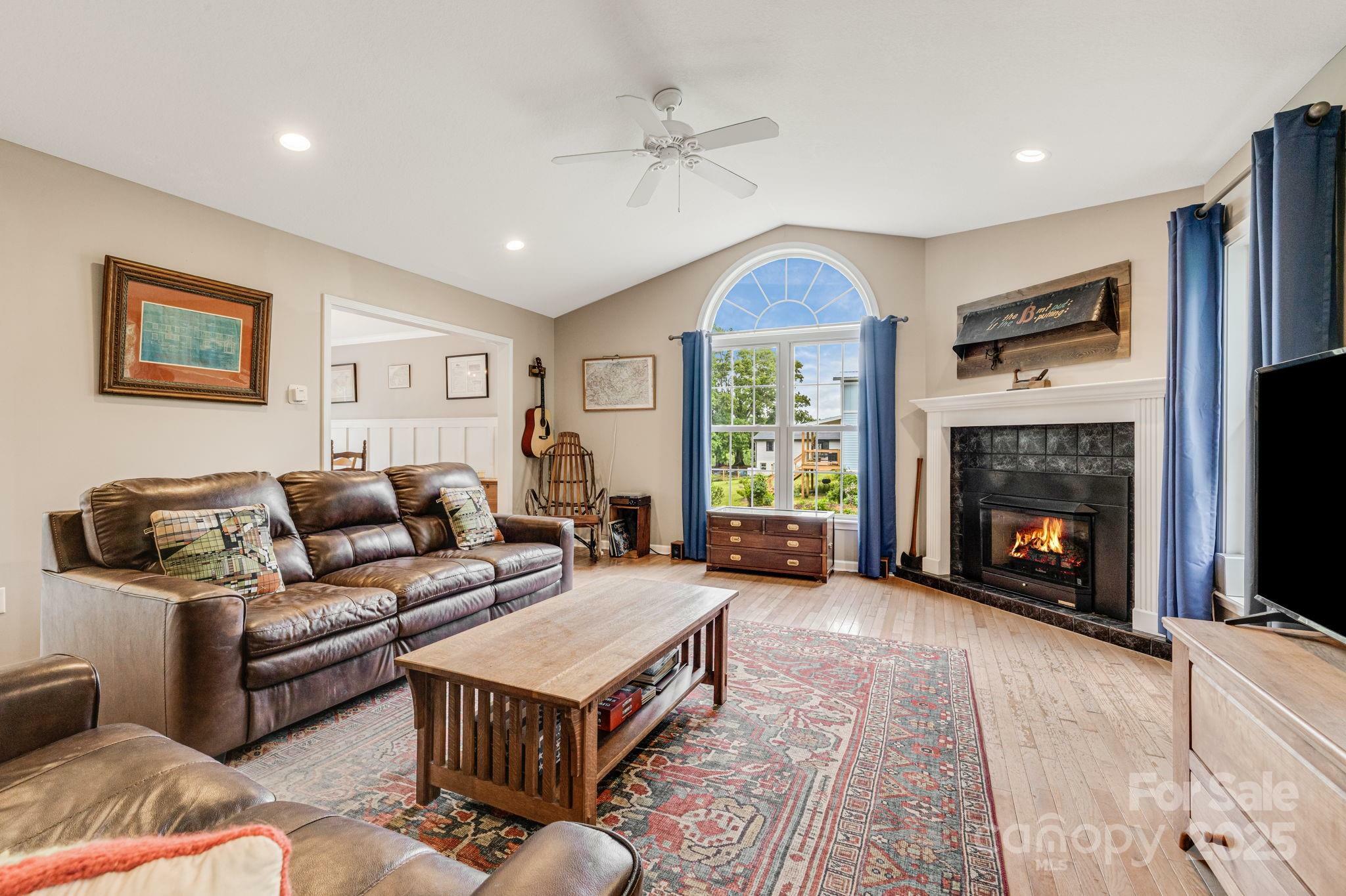 Property Photo: 14 H G Buckner Meadow Road NC 28701