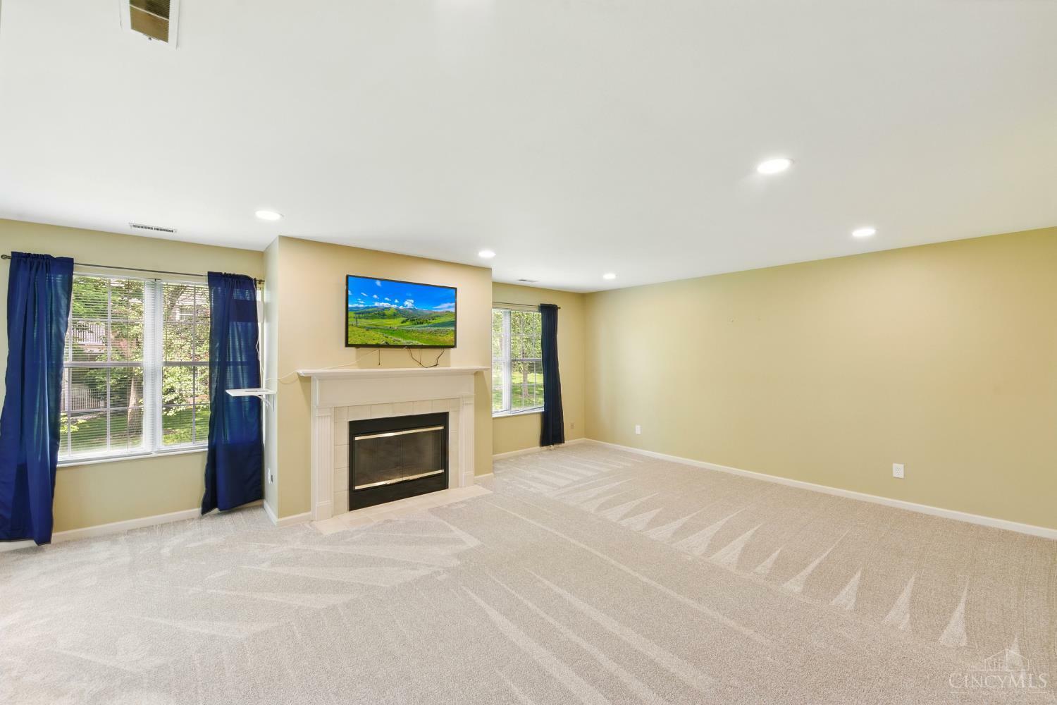 Property Photo: 5161 Carriage Hill OH 45248