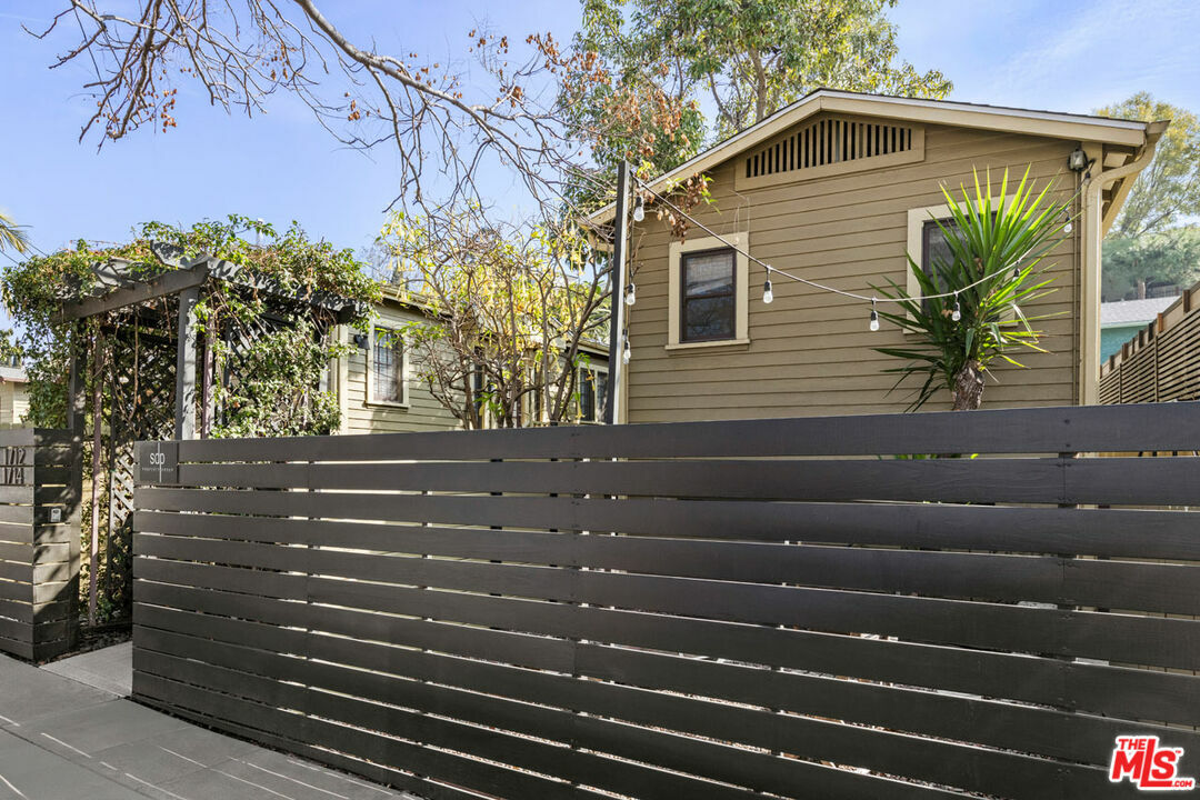 Property Photo: 1714 Echo Park Ave CA 90026