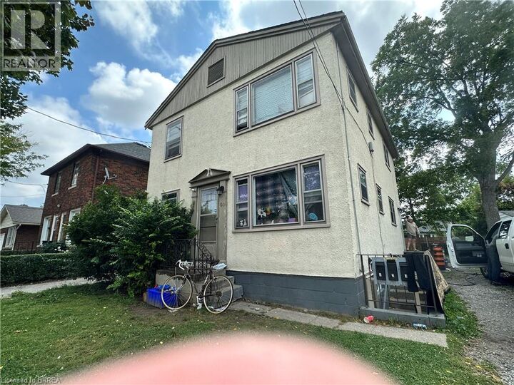 60 Carlton Street  St. Catharines ON L2R 1P8 photo