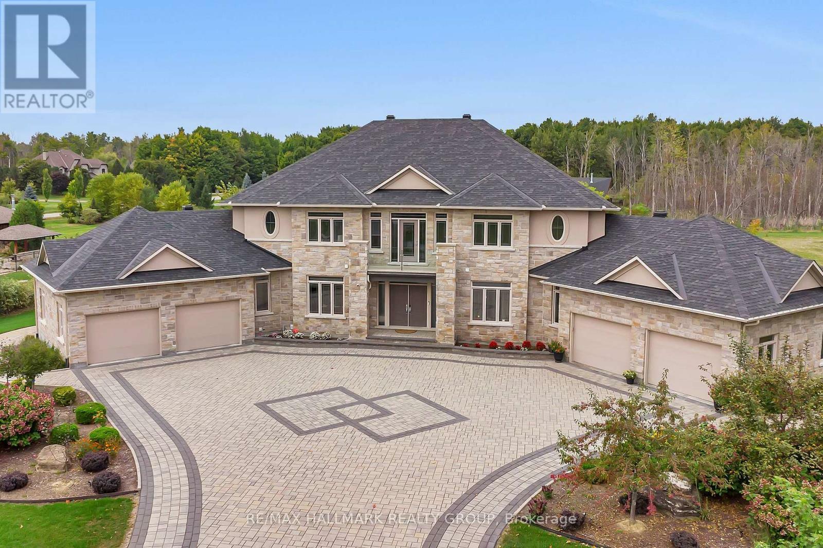 5813 Red Castle Ridge  Ottawa ON K4M 0A4 photo