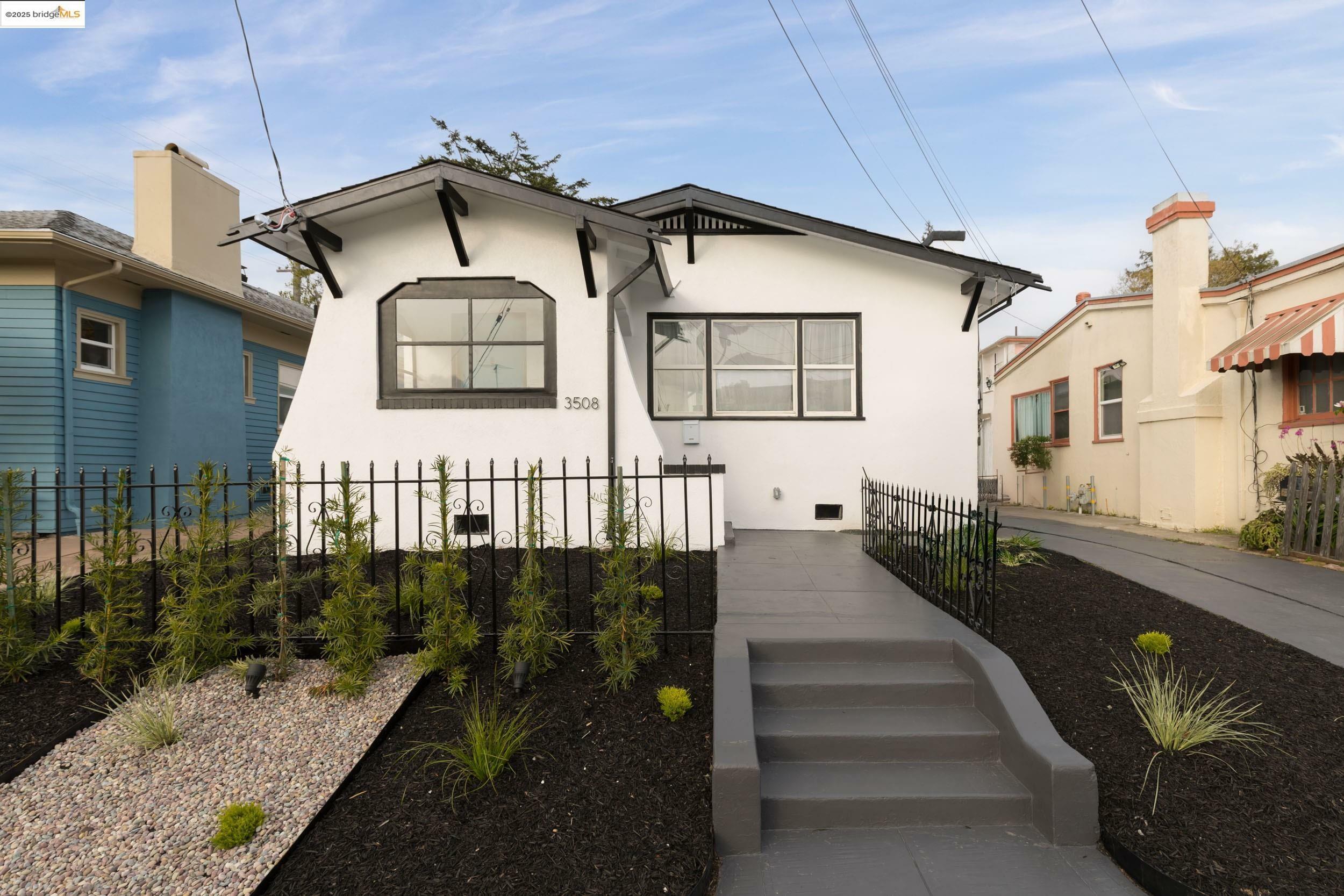 Property Photo: 3508 Lyon Ave CA 94601
