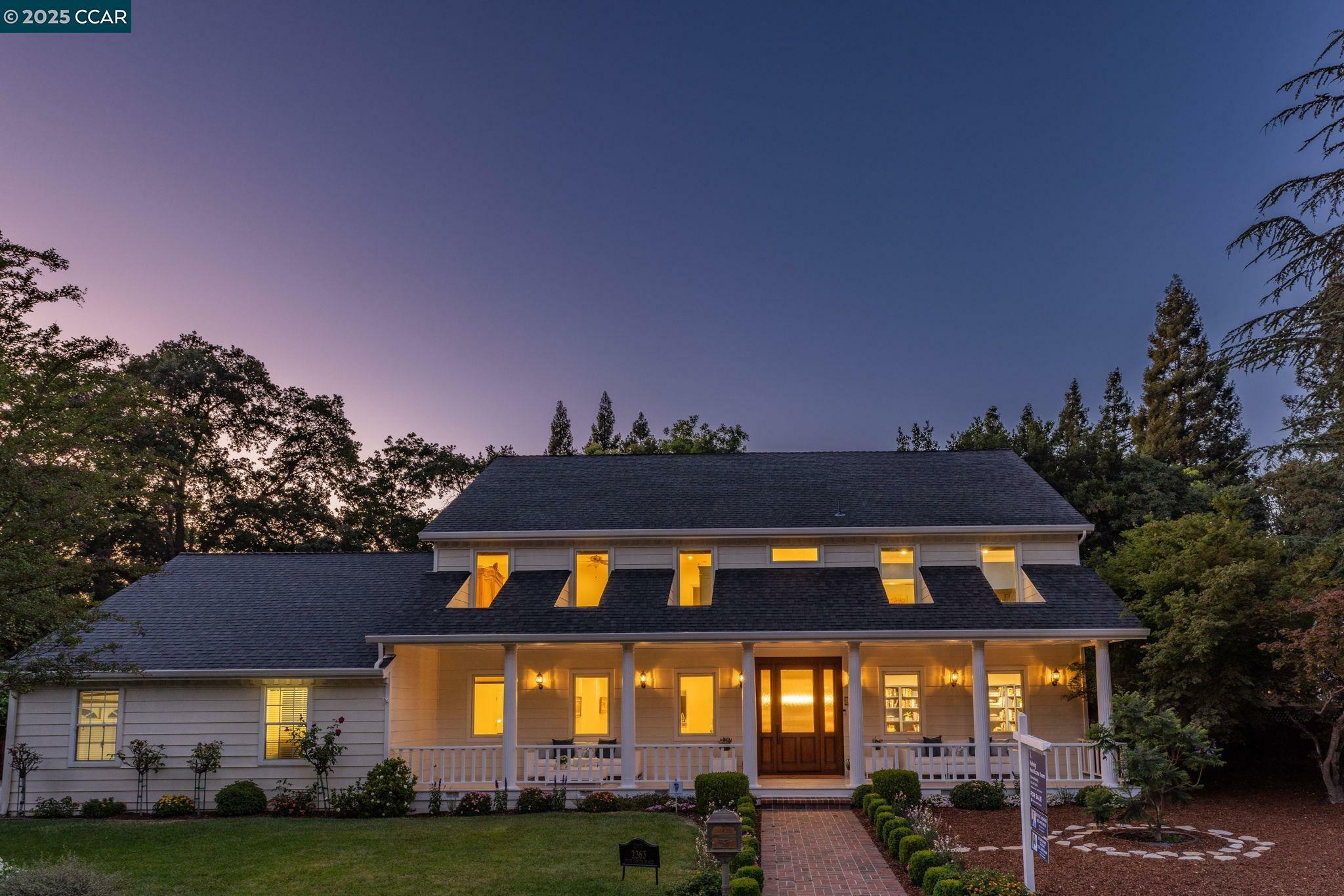 Property Photo: 2363 Fish Creek Pl CA 94506