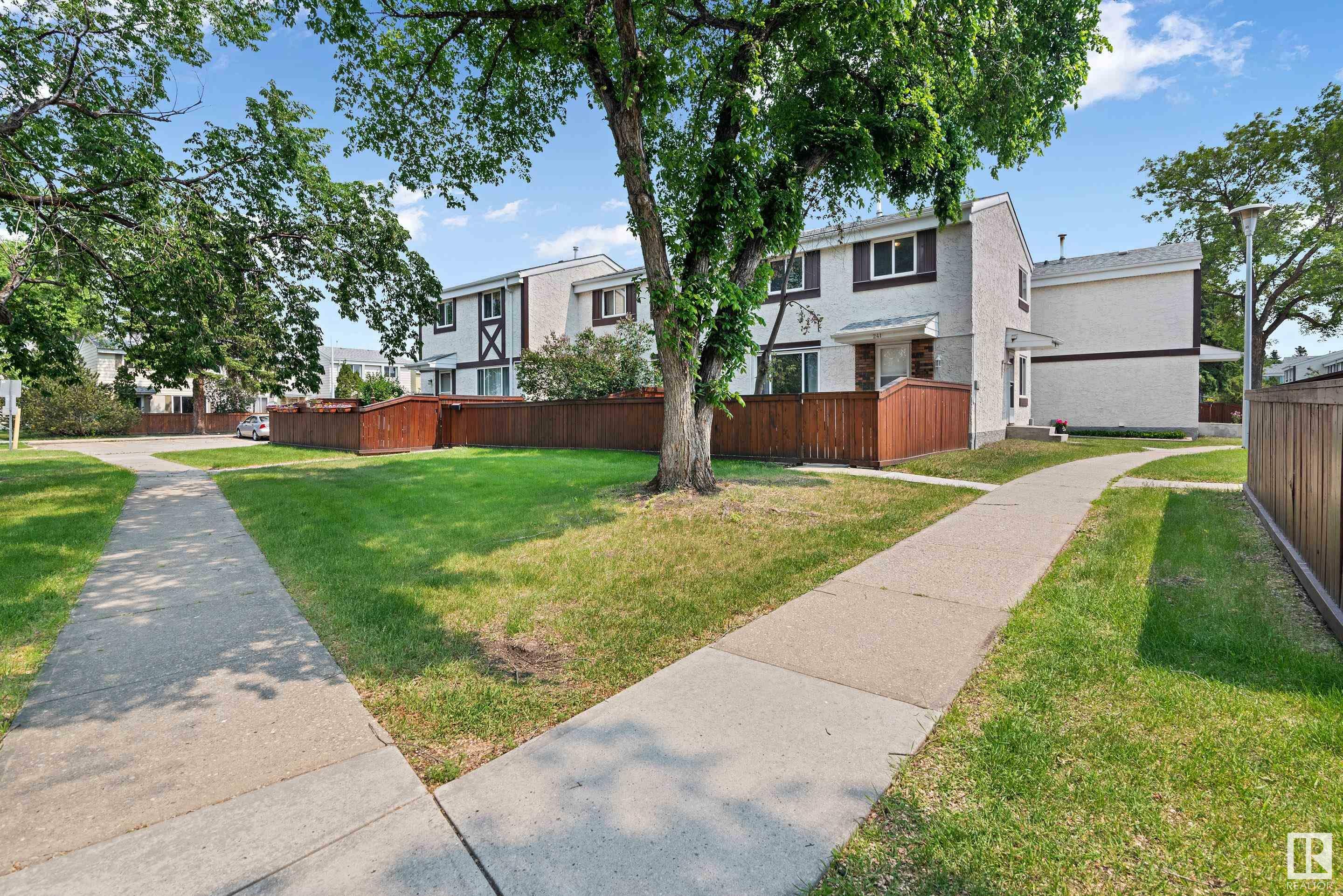 Property Photo:  #241 Primrose Gardens NW  AB T5T 0R1 