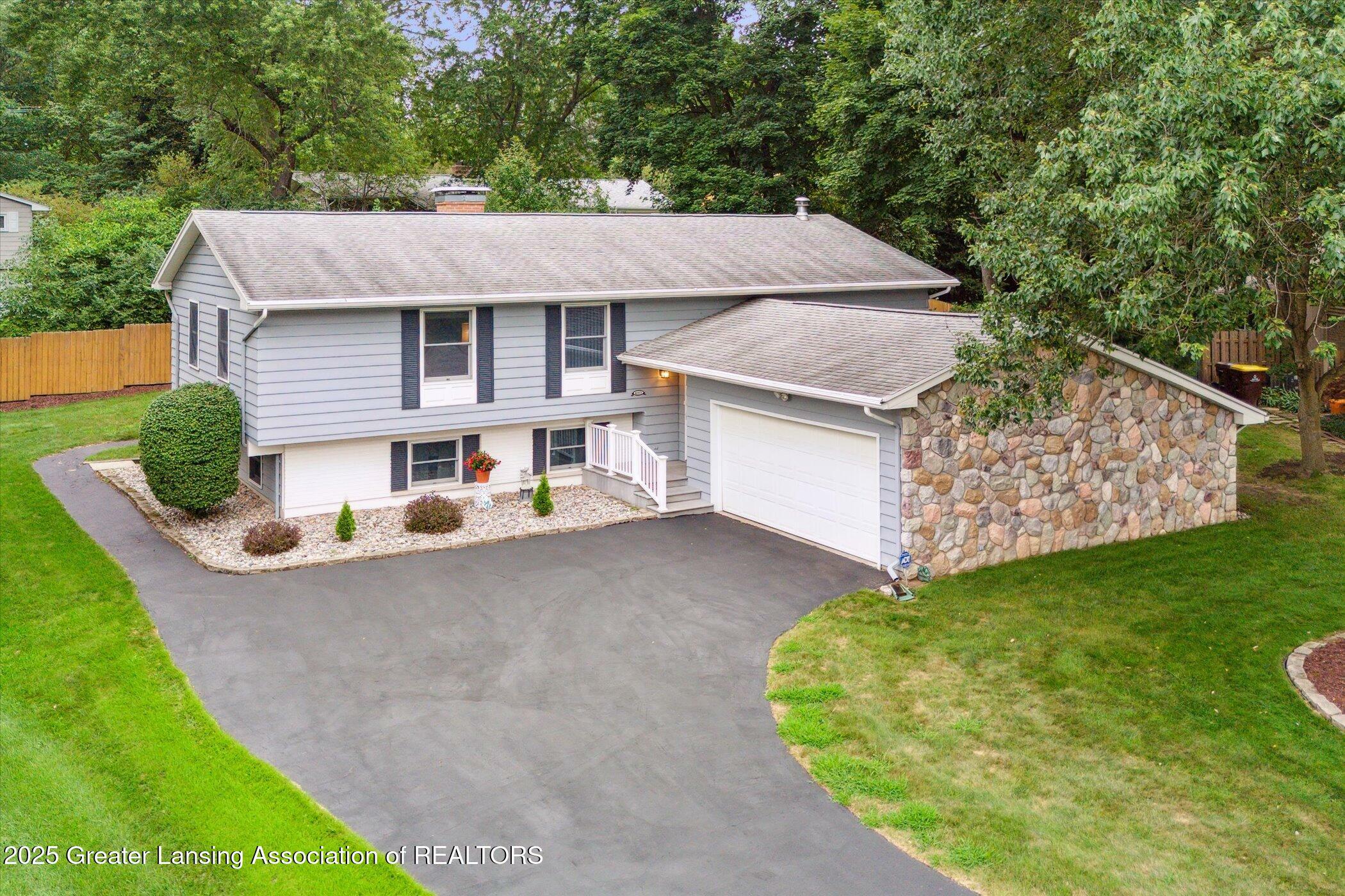 Property Photo: 4383 Stoneycroft Drive MI 48864