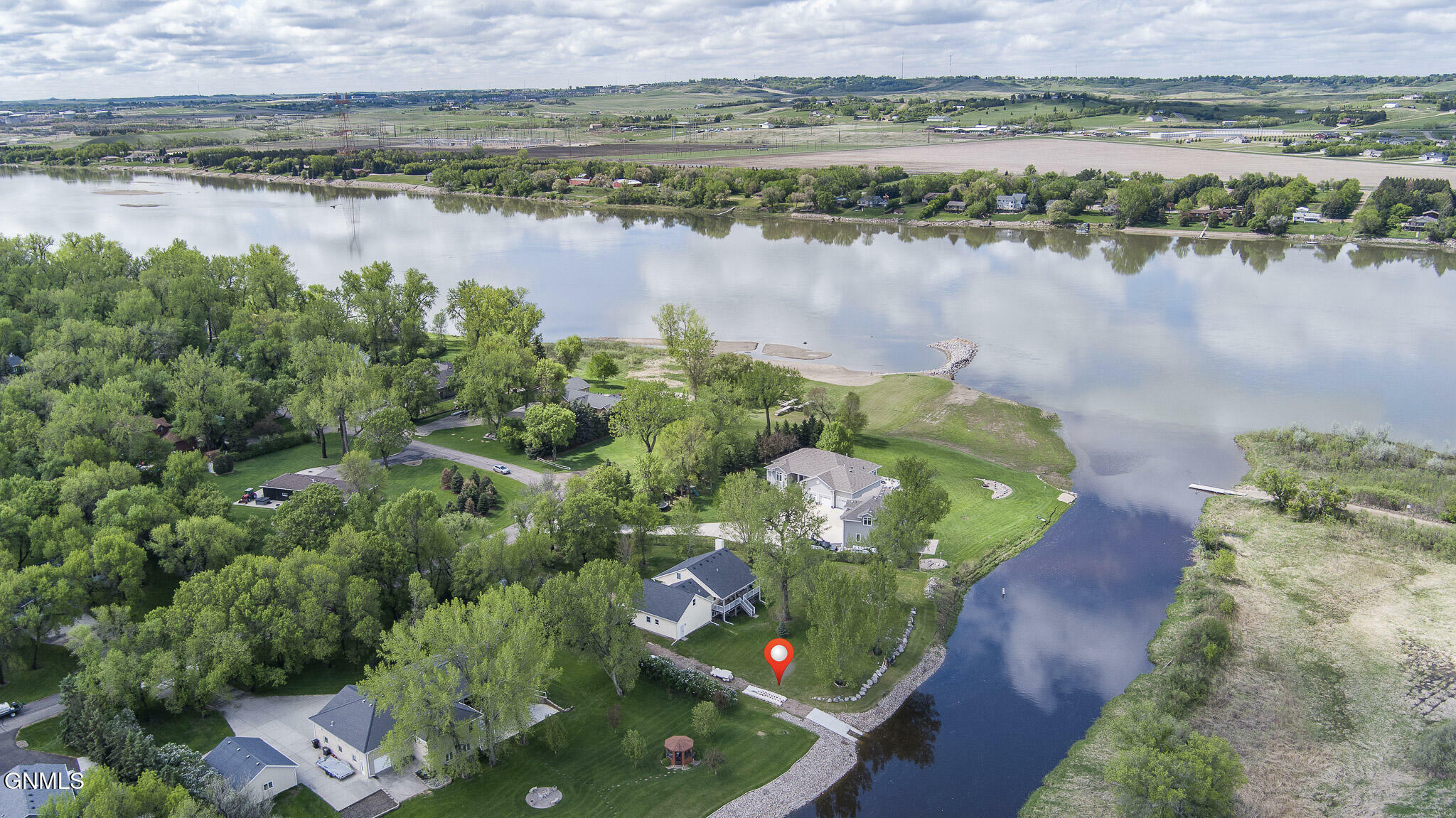 Property Photo:  5934 Lariat Loop  ND 58503 