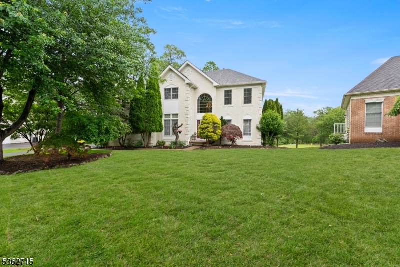 Property Photo: 72 Vanderveer Dr NJ 07920