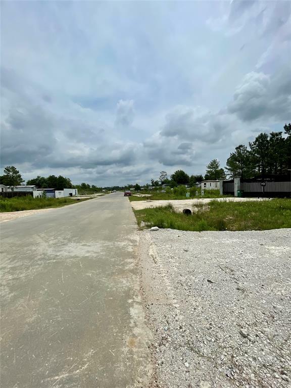 Property Photo: 500 Road 5510 TX 77327