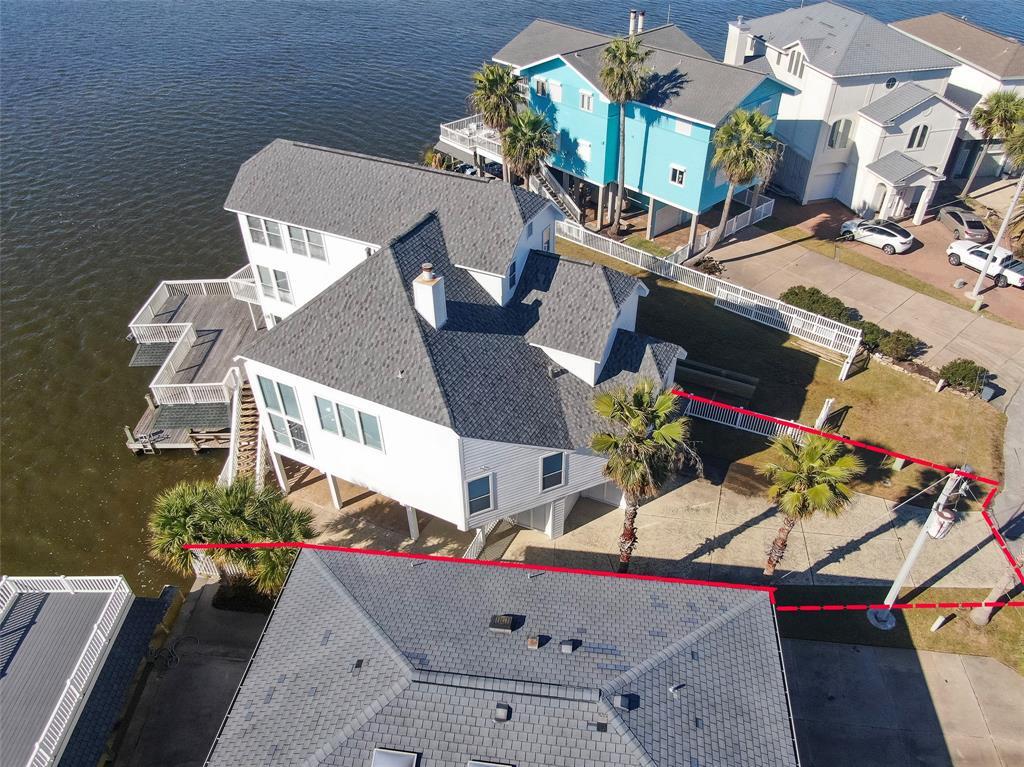 Property Photo:  131 Isles End Road  TX 77554 