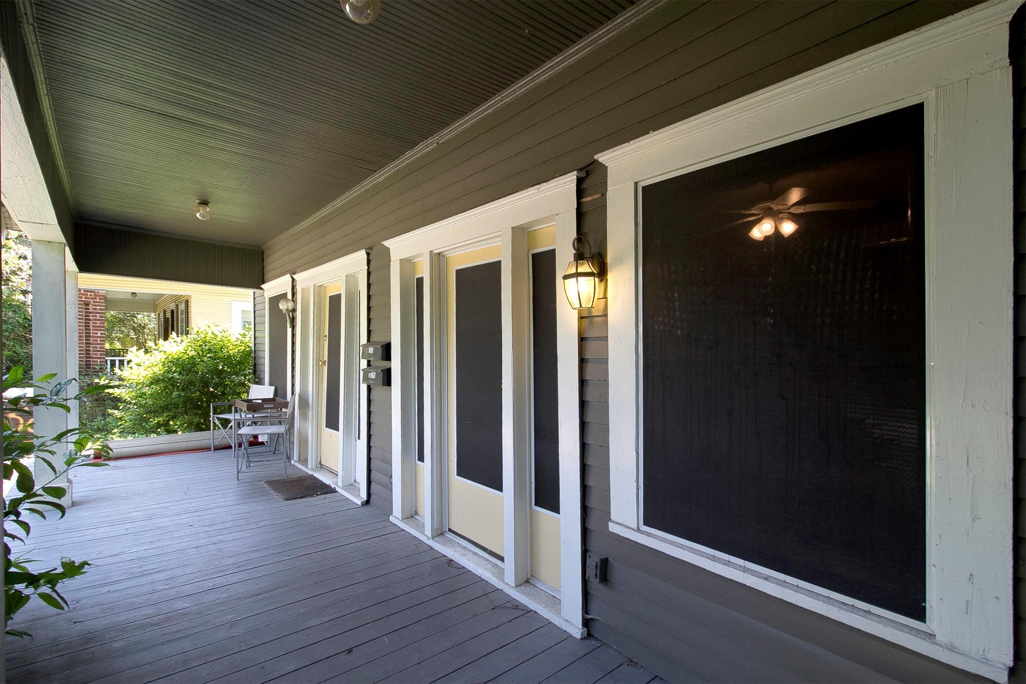 Property Photo: 303.5 Northwood Street TX 77009