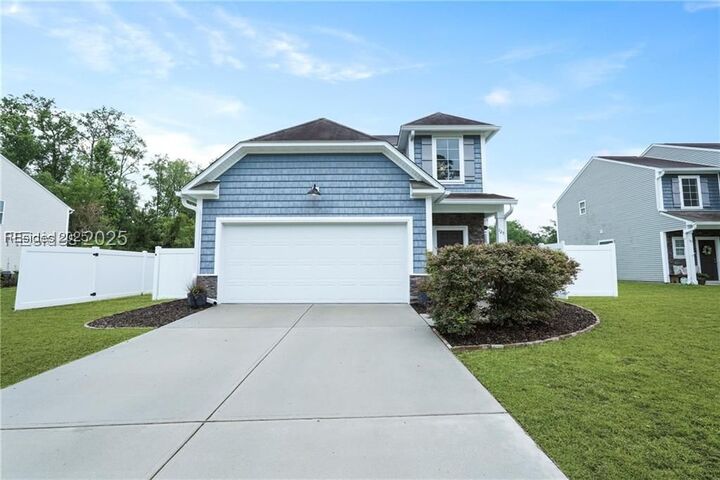 Property Photo: 125 Red Northern Oak Way SC 29910