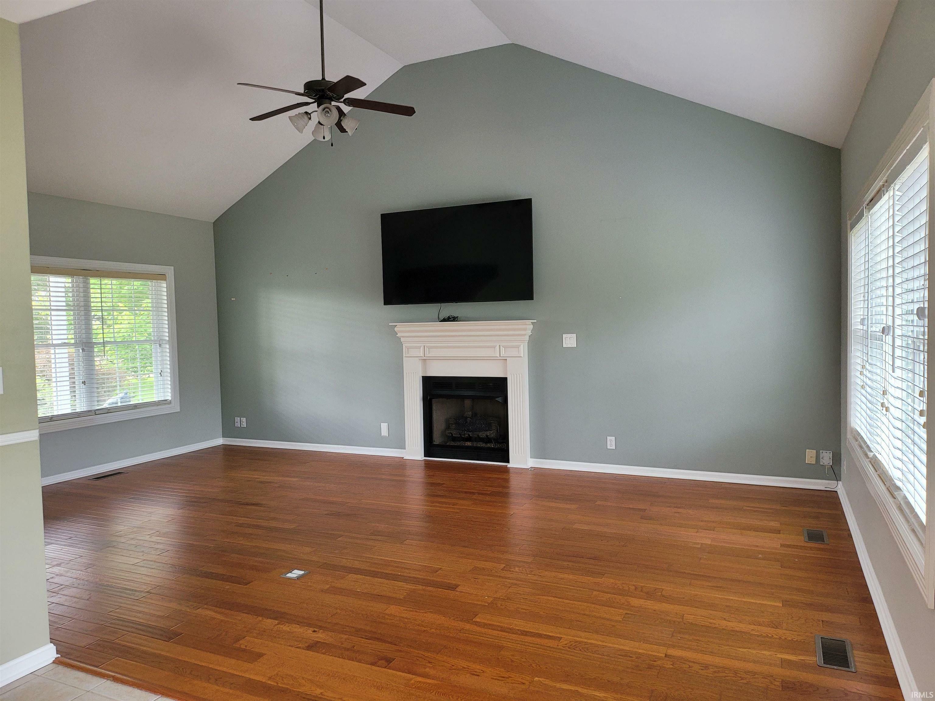 Property Photo: 4521 Saybrook Drive IN 47711