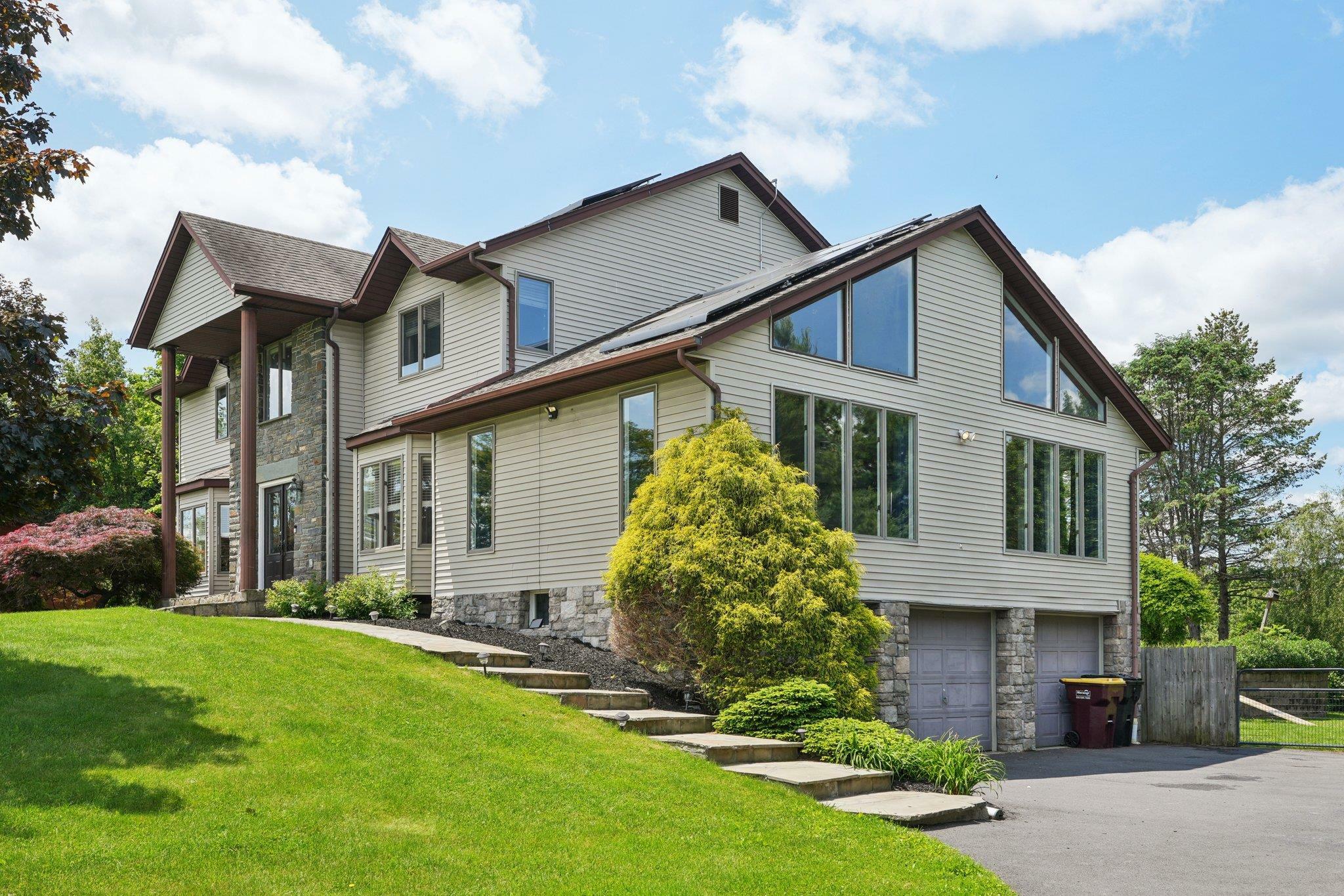 Property Photo: 30 Sunrise Ridge NY 10921