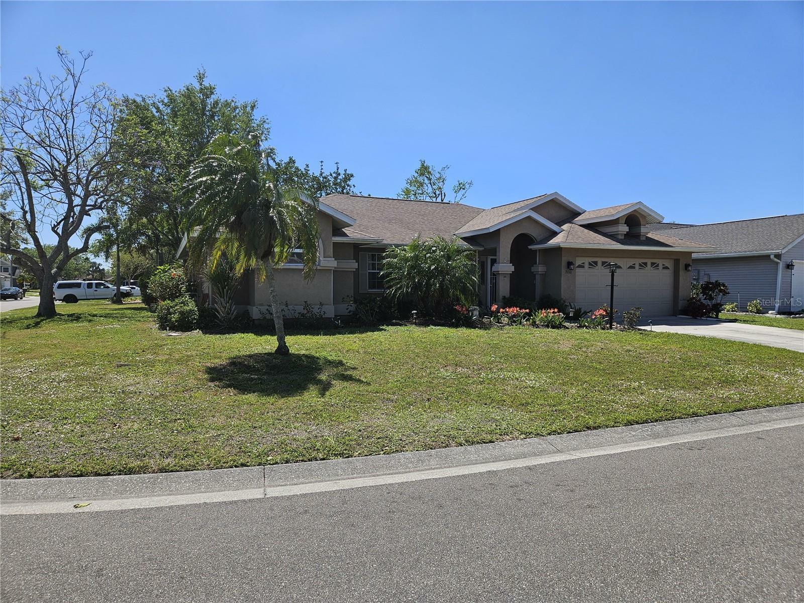 Property Photo: 3110 57th Avenue Circle E FL 34203