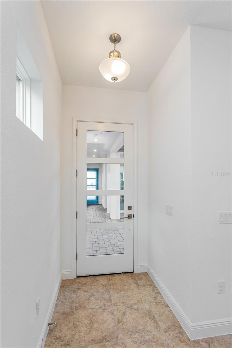 Property Photo: 9670 Rodbell Street FL 32827