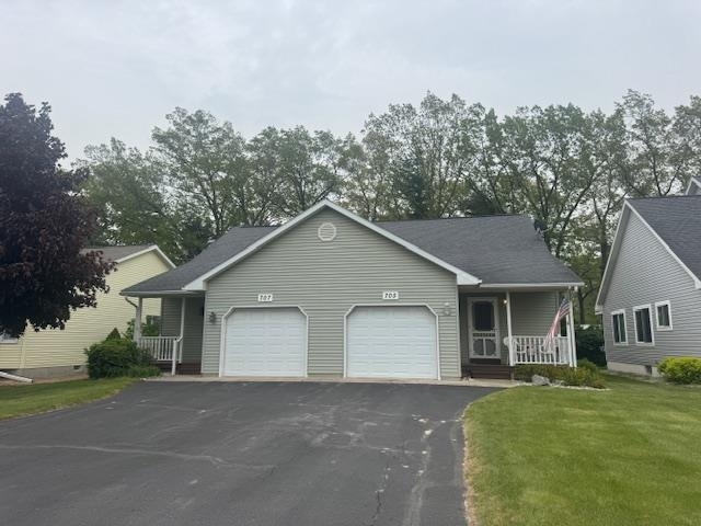Property Photo: 705 Eastgate Place 10 -B MI 49686