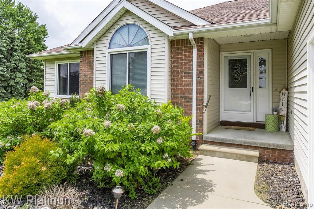Property Photo: 5409 North Road MI 48049 2110