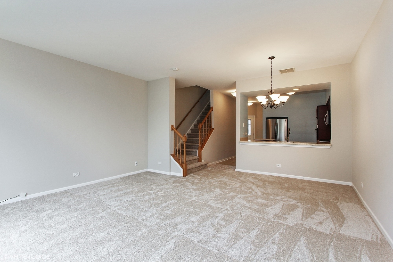 Property Photo: 4418 W Brownstone Way IL 60085