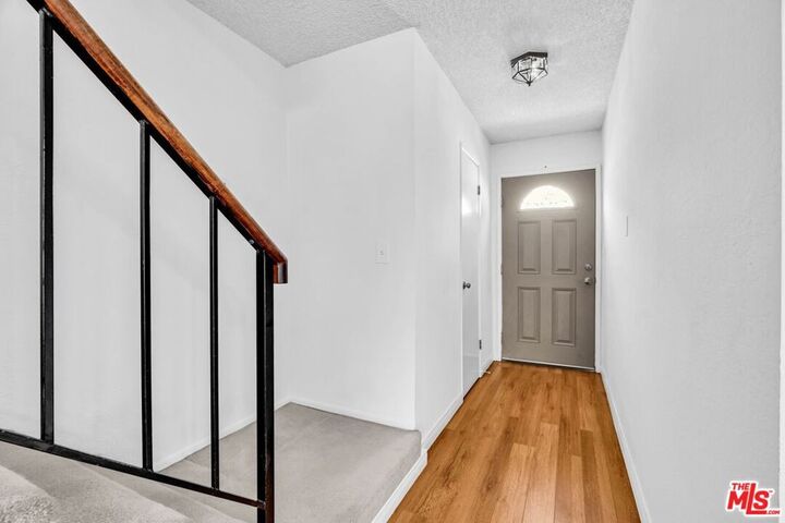 Property Photo: 456 E Magnolia Boulevard E CA 91501