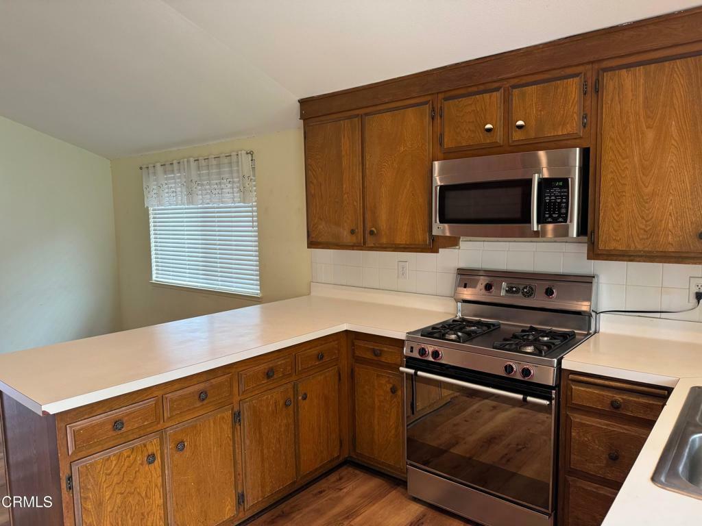 Property Photo: 1721 Joliet Place CA 93030