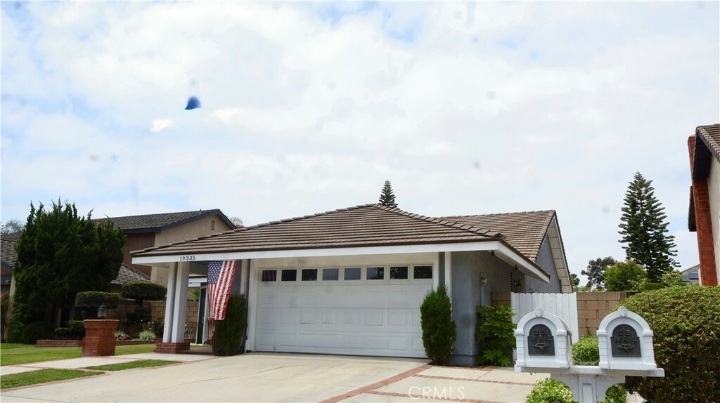 Property Photo: 19335 Derbyshire Lane CA 90703