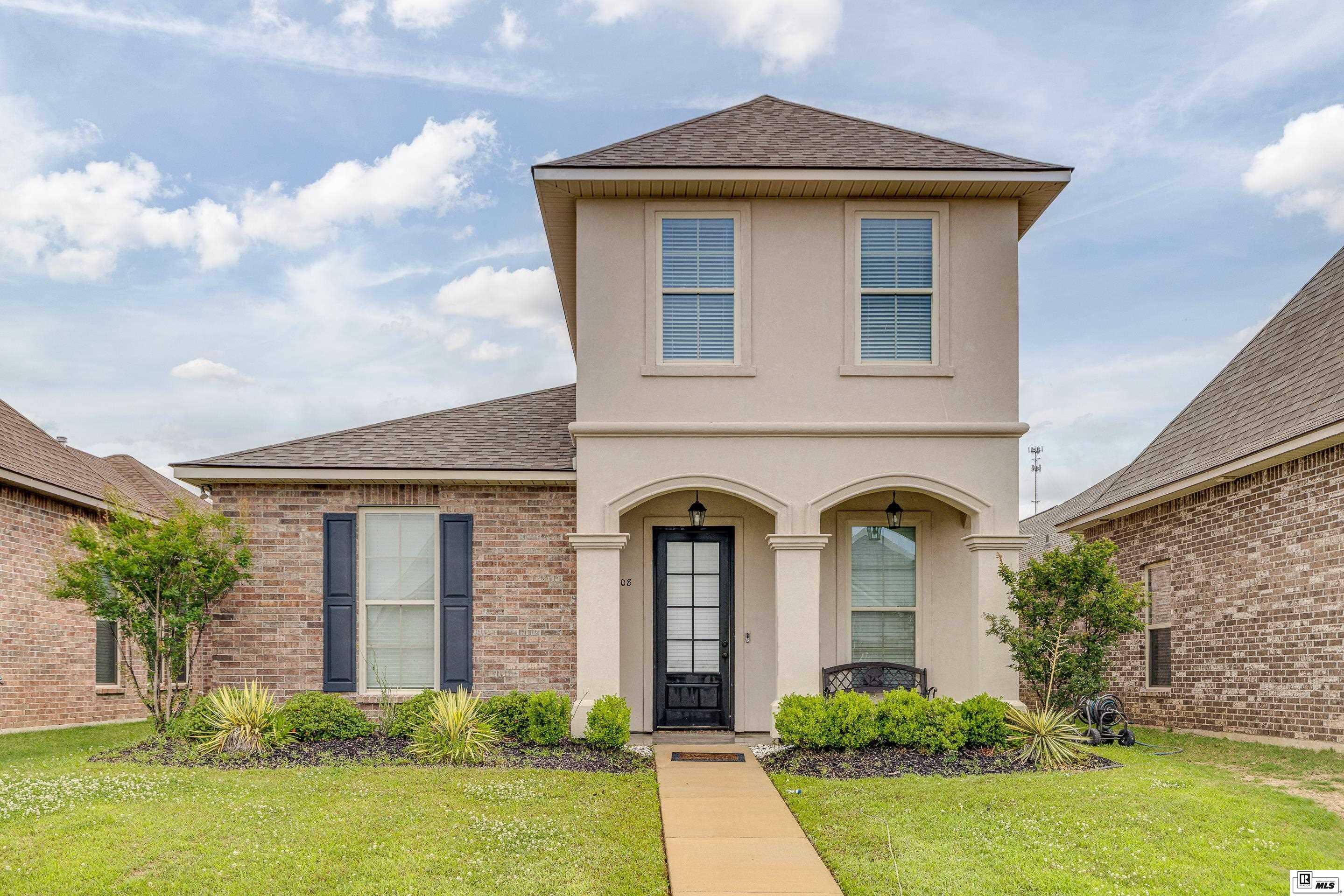 Property Photo: 208 Fairhope Drive LA 71280